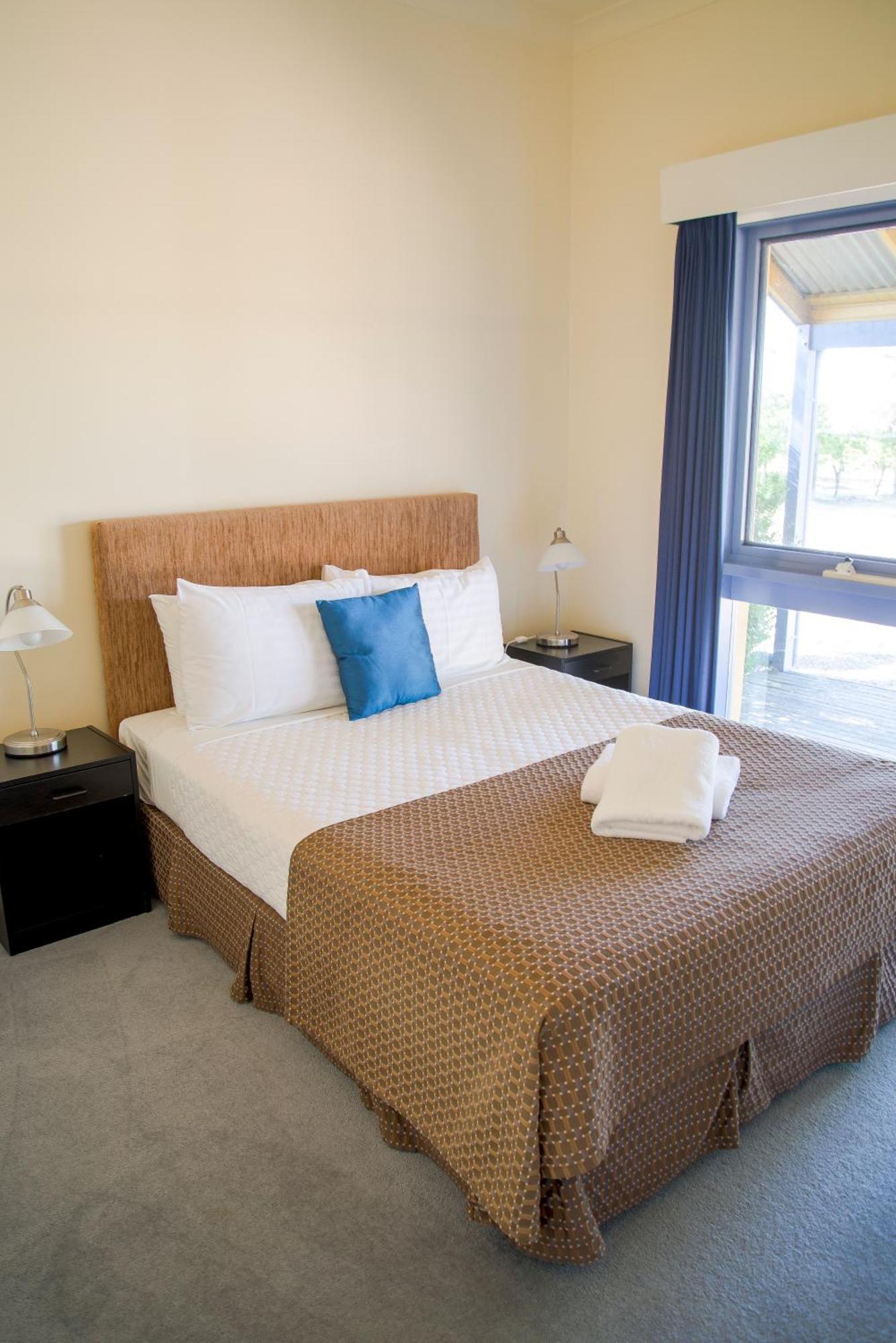 Tranquil Vale Vineyard Hotel Luskintyre Buitenkant foto